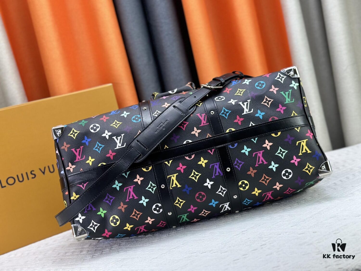 69306f946e68136f4d9a57c6 M13742 Multicolor White and Black Travel Bag New Arrival LV x TM KEEPALL BANDOULIÈRE 45