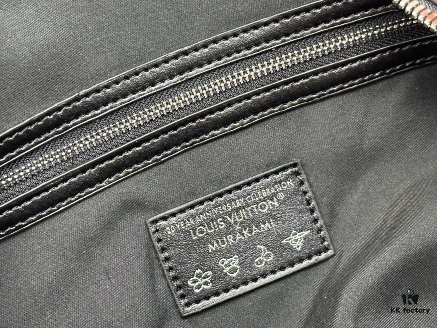 69306f976e68136f4d9a57cb M13742 Multicolor White and Black Travel Bag New Arrival LV x TM KEEPALL BANDOULIÈRE 45