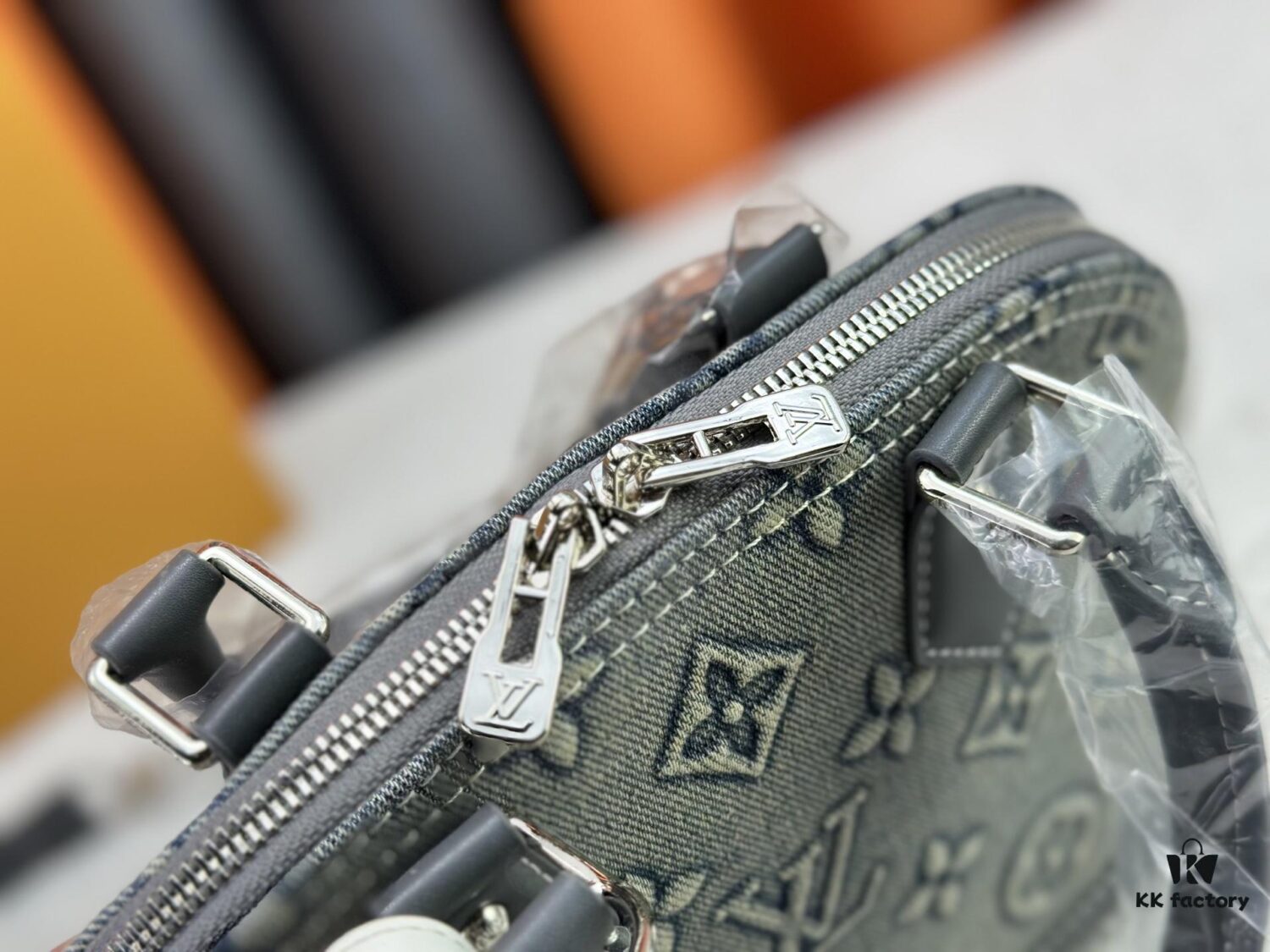 69306fb16e68136f4d9a57ea Upgraded Embossed Denim M53152 Alma BB Bag