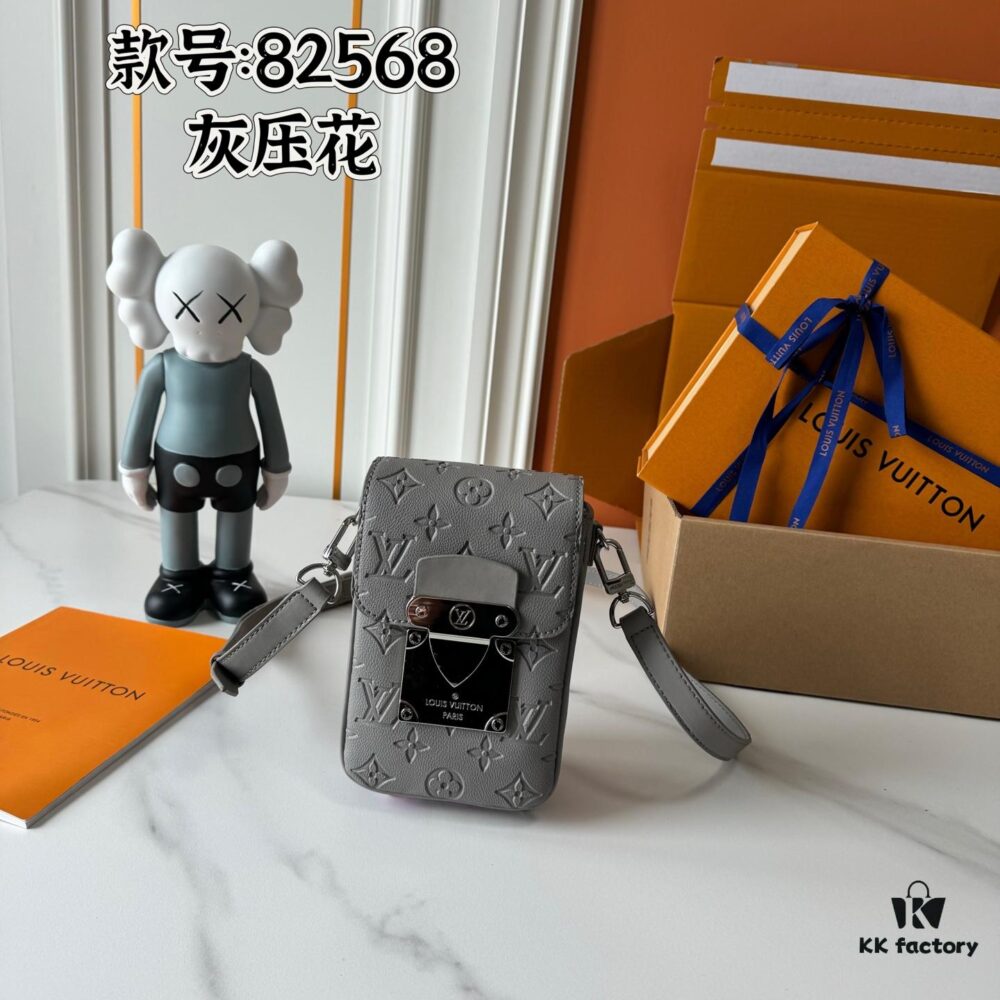 693070366e68136f4d9a58ae Upgraded M81522 M81524 M82252 M82535 M82568 S-LOCK VERTICAL WEARABLE Wallet in Monogram Macassar Canvas