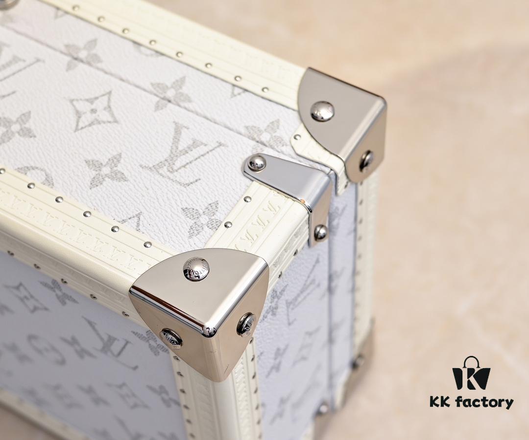 Guangzhou Stock Top Quality Original Version M4700B [Exclusive Shooting, Upgraded Original Version] 8-Piece Watch Box White Flower