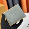 Wallet Model: N60895 M63297 Louis Vuitton Classic Brazza Wallet