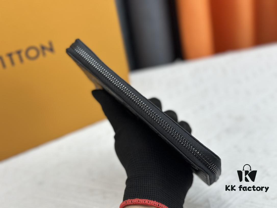 693070856e68136f4d9a5941 Wallet New Arrival In Stock, M62900 M81384 Zippy Vertical Zip Wallet