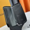 693070876e68136f4d9a5944 Wallet New Arrival In Stock, M62900 M81384 Zippy Vertical Zip Wallet