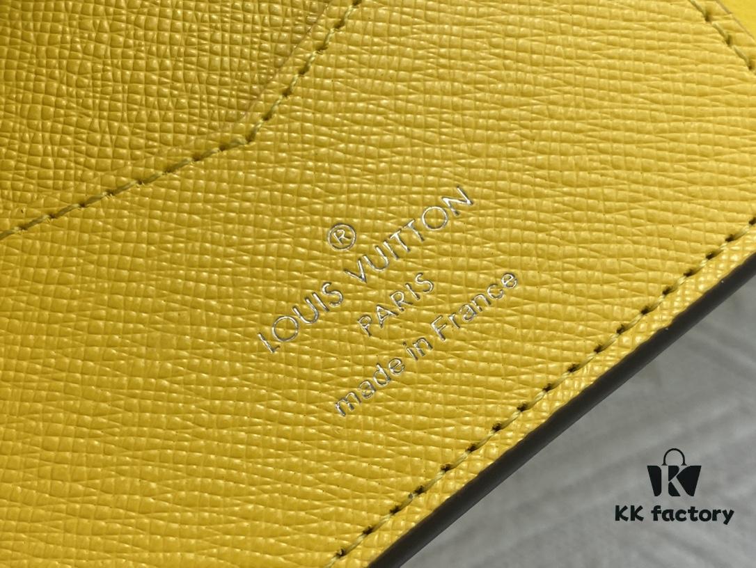 693070906e68136f4d9a5955 M 81634 👏👏 Vivienne Holidays 2022 Collection Passport Holder Celebrates Louis Vuitton's Travel Spirit