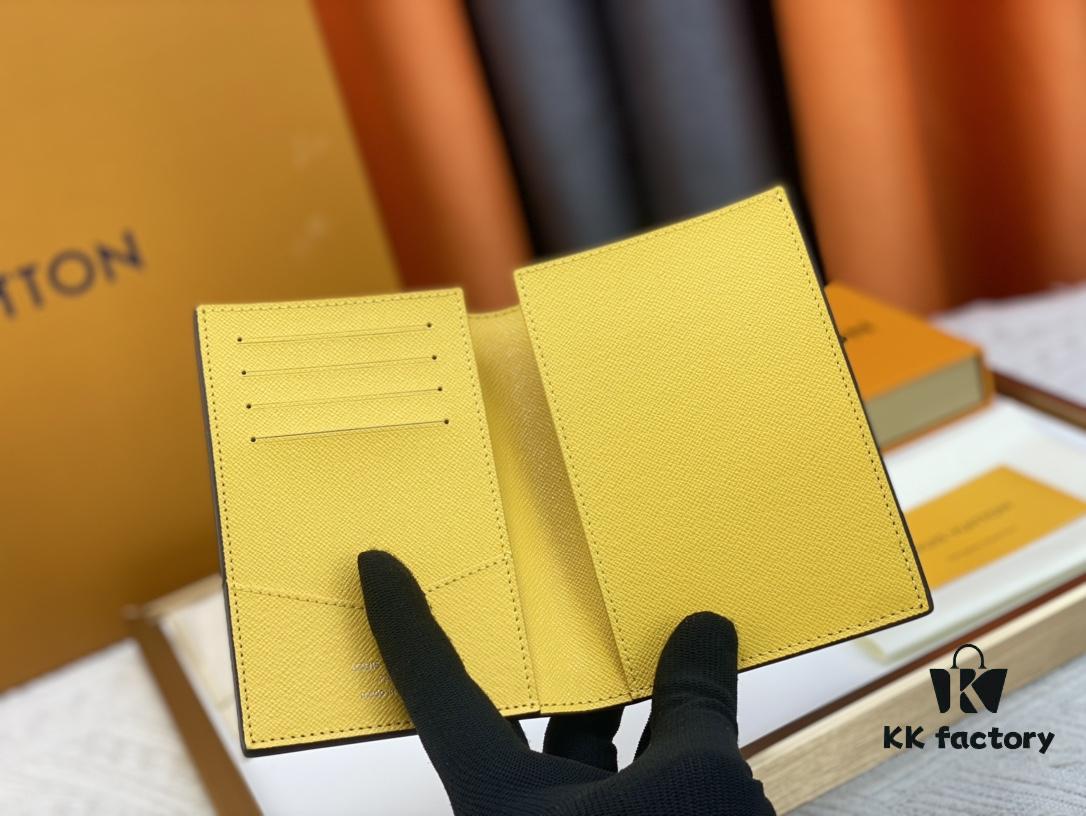 693070a16e68136f4d9a5975 M 81634 👏👏 Vivienne Holidays 2022 Collection Passport Holder Celebrates Louis Vuitton's Travel Spirit