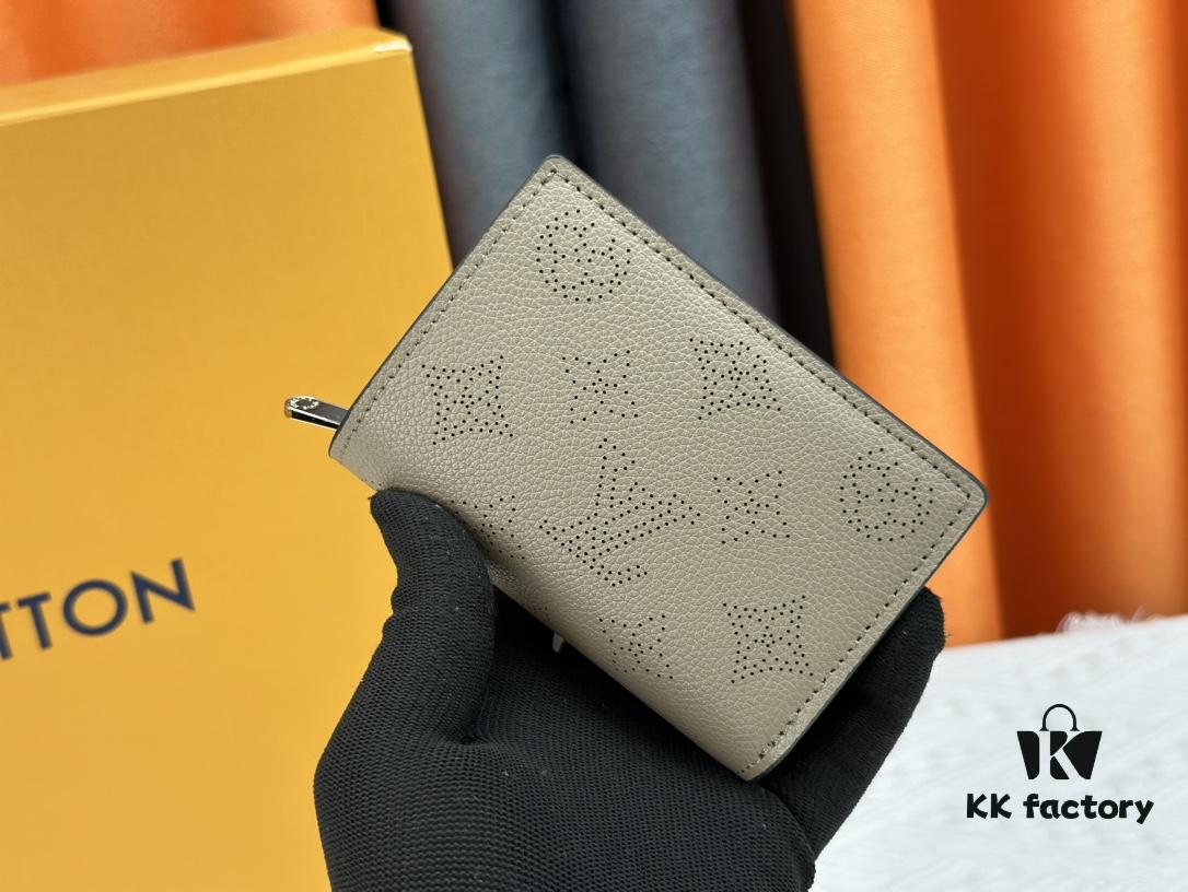 693070ad6e68136f4d9a598e LV Top Replica M80152 Cléa Wallet in Monogram Empreinte Soft Grain Leather