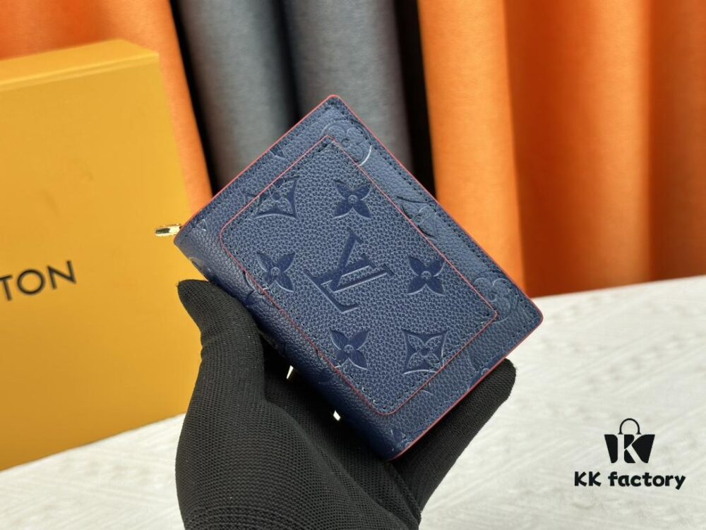 693070bd6e68136f4d9a59b1 LV Top Quality Replica M80152 Cléa Wallet in Monogram Empreinte Soft Grain Leather