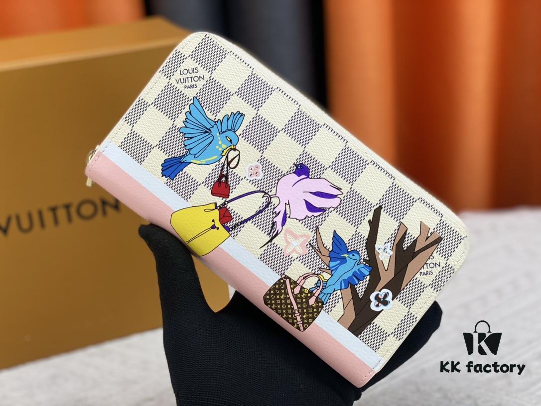 693070e76e68136f4d9a5a0c M60017 White Grid Bird Wallet