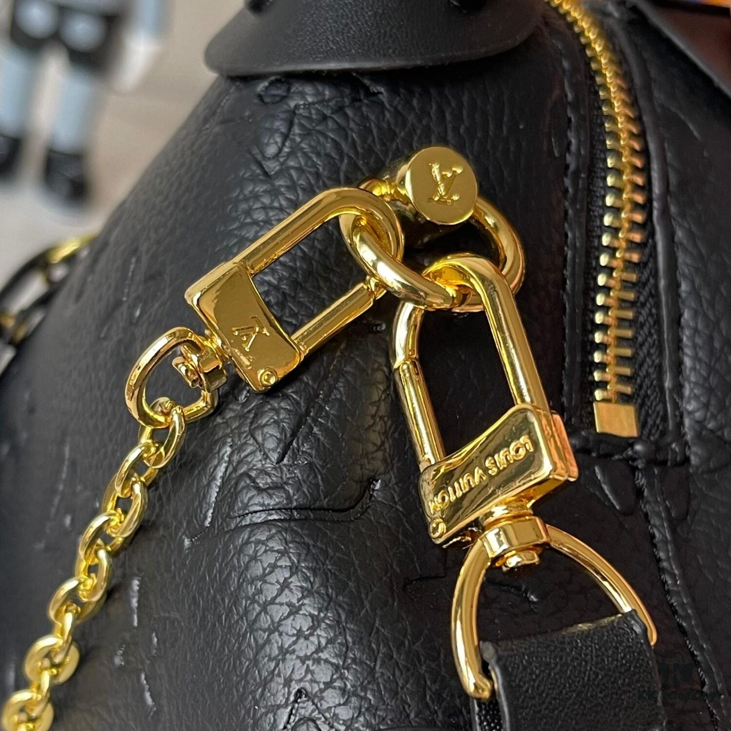 693071266e68136f4d9a5a8d Upgraded Version 160... Premium Quality Original Edition 🦋🦋 M45571 Black / M45531 Pink M56319 M45392 M56319 Petite Malle Souple Handbag