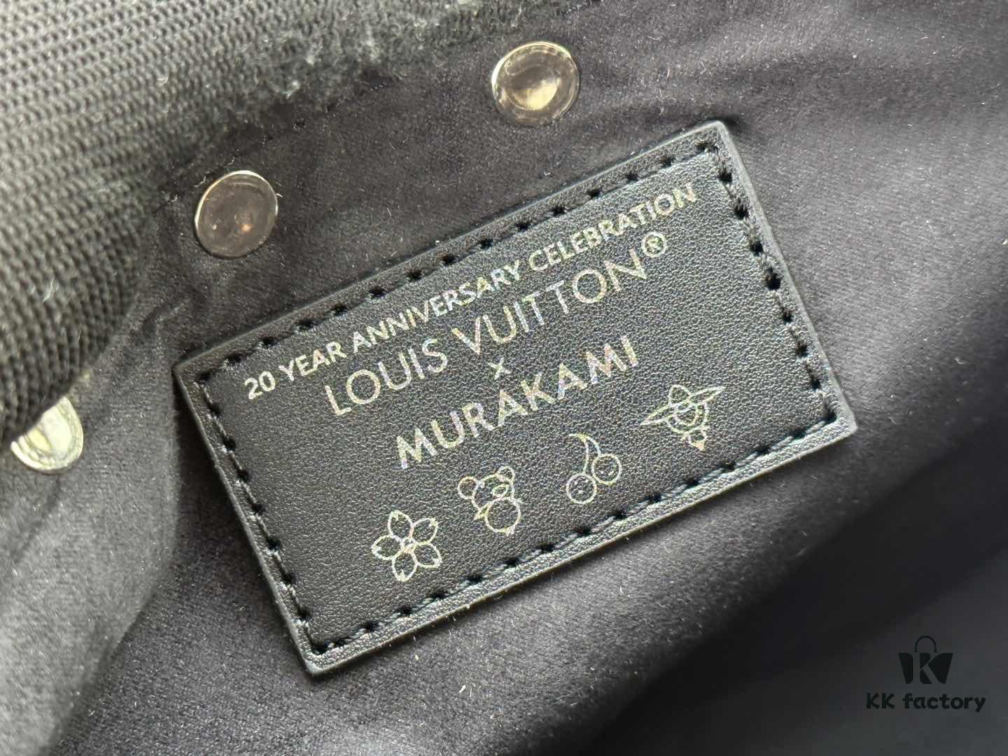 693071426e68136f4d9a5ac6 M13404 M13663 Black Color White Color This Pochette Accessoires handbag is crafted from coated canvas featuring a vibrant Monogram pattern, showcasing the dynamic collaboration between Louis Vuitton and Takashi Murakami. Trimmed with cowhide leather and accented with striking metal hardware, it highlights meticulous craftsmanship. The detachable shoulder strap and chain allow for versatile carrying options. Dimensions: 22x13x4cm