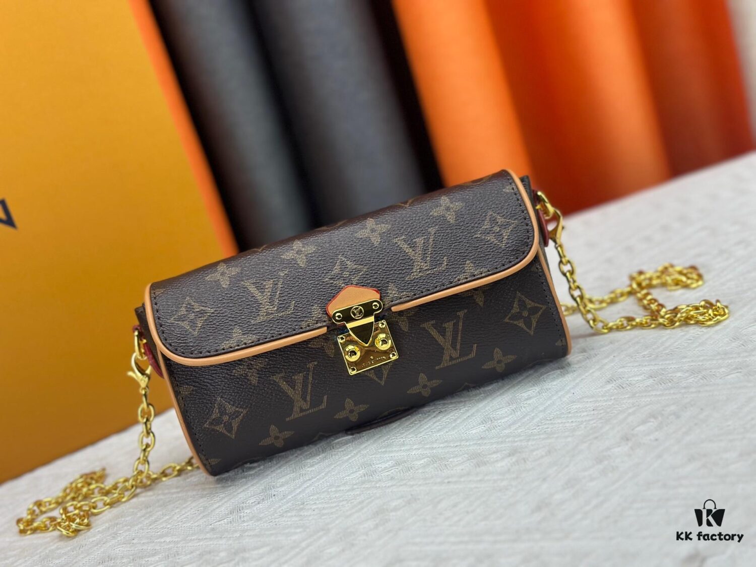 M13566 Pochette Camille Bag in Monogram Canvas