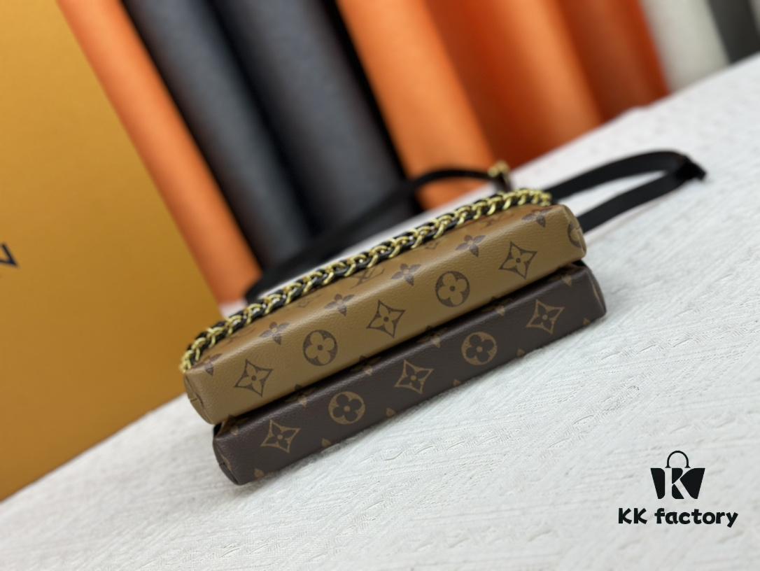 693071506e68136f4d9a5ae3 M12996 LV Half-Moon Double Zipper Handbag