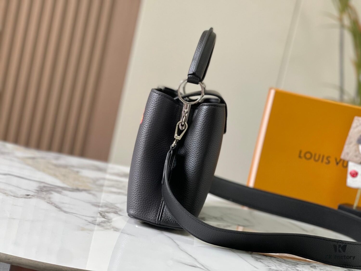 Upgraded Version M21755 LV x YK Capucines Small Handbag