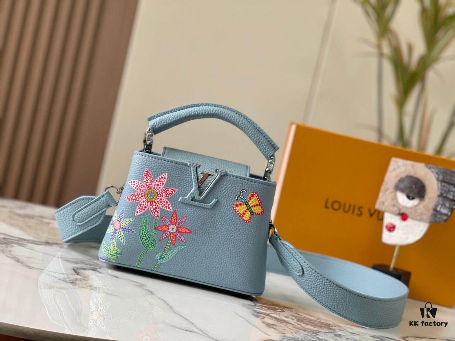 693071af6e68136f4d9a5bae Upgraded Version M21754 LV x YK Capucines Mini Bag