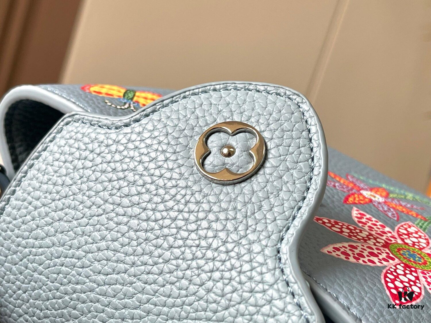 693071b36e68136f4d9a5bb5 Upgraded Version M21754 LV x YK Capucines Mini Bag