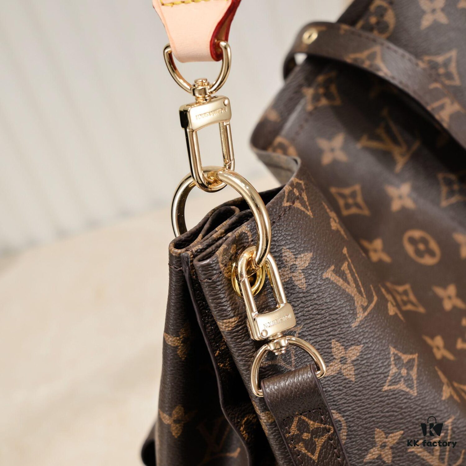 Original Quality LV METIS Handbag M40781