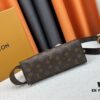 693071f66e68136f4d9a5c48 M22311 Black M23637 Beige Top-Quality Original Order Lock & Go Handbag
