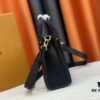693072056e68136f4d9a5c6c M22311 Black M23637 Beige Top-Quality Original Surplus Lock & Go Handbag