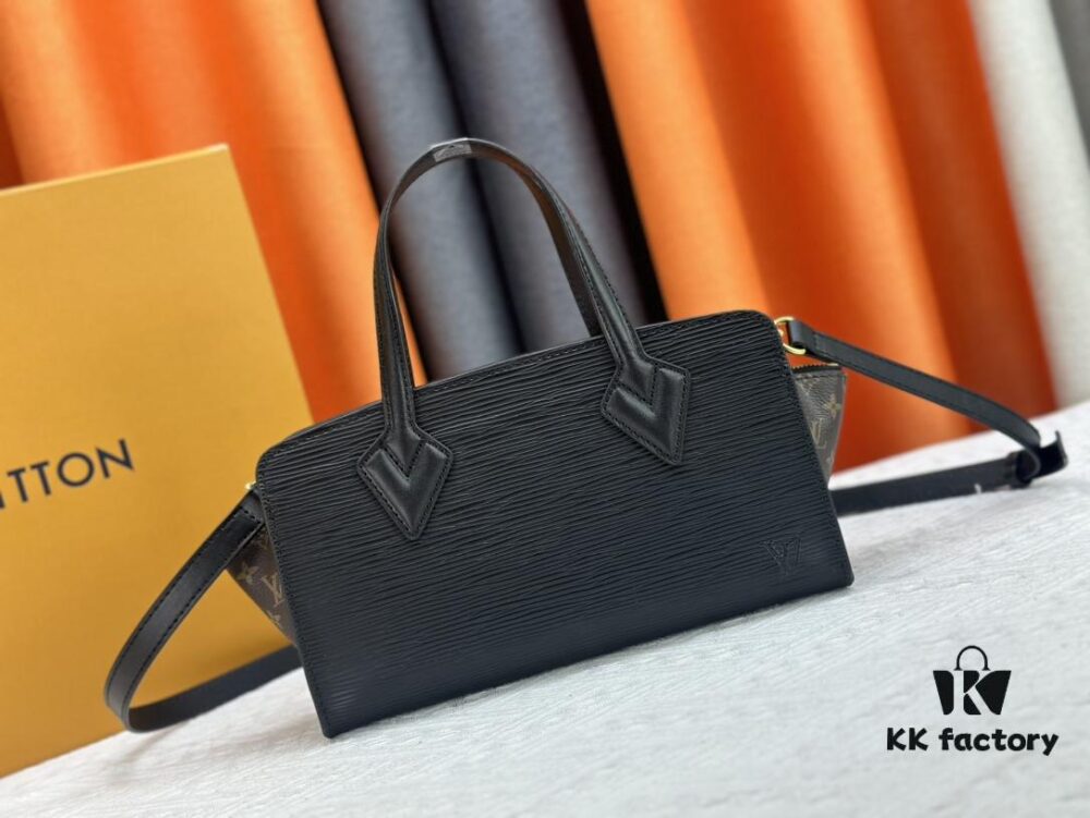 693072736e68136f4d9a5d5c Louis Vuitton M11791 Women's Bag Fall/Winter 2024