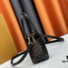 693072736e68136f4d9a5d5d Louis Vuitton M11791 Women's Bag Fall/Winter 2024