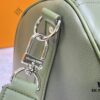 693072986e68136f4d9a5da5 This Keepall travel bag is crafted from LV Aerogram cowhide leather, showcasing a classic silhouette that highlights Louis Vuitton's exceptional leather craftsmanship. Leather labels and jacquard woven shoulder straps pay tribute to the brand's travel heritage, while the carry-on size makes it ideal for weekend getaways.