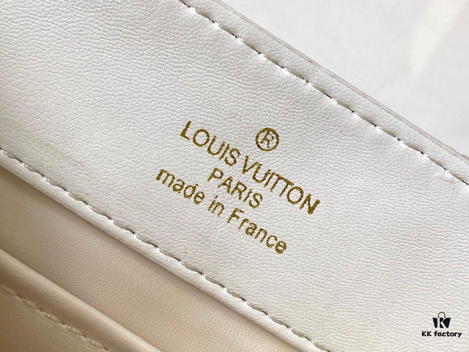693072c86e68136f4d9a5dfa Upgraded M23999 White Monogram Embroidered Floral Capucines BB Bag
