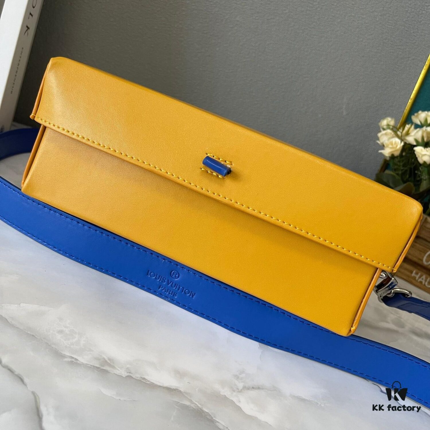 693072e46e68136f4d9a5e2b Upgraded Version Original 190 M24455 Blue Green Yellow Medium Shopper Handbag