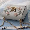 New Arrival [Rose] Top Quality Original Version [Rose]... Even More Beautiful in Real Life [Kiss][Kiss] LV's Hottest Twist Denim Medium Bag Released 💃 Flower Tinsel Design from Louis Vuitton Haute Collection, Model No. 50313, 50280, 50282 (Large Size), Compare and Choose the Genuine One with Internal Code: 0088 [Sun][Sun]
