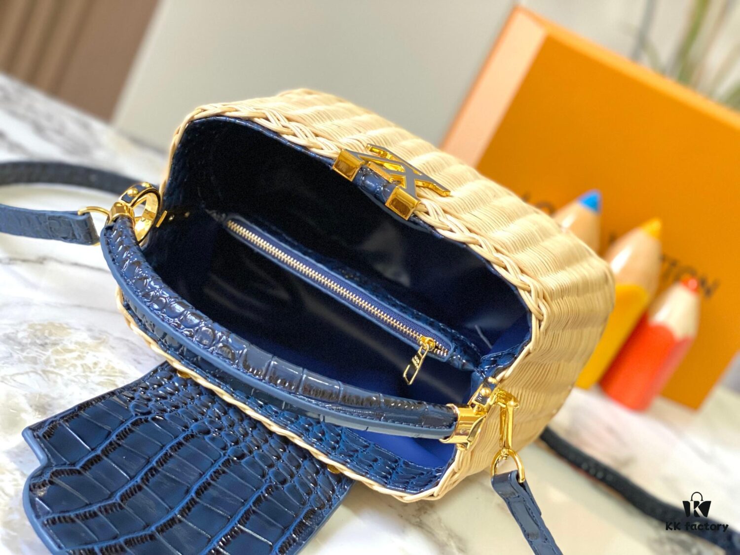 Upgraded M11619 Crocodile-Texture Capucines BB Bag