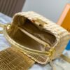 Upgraded M11619 Crocodile-Texture Capucines BB Handbag
