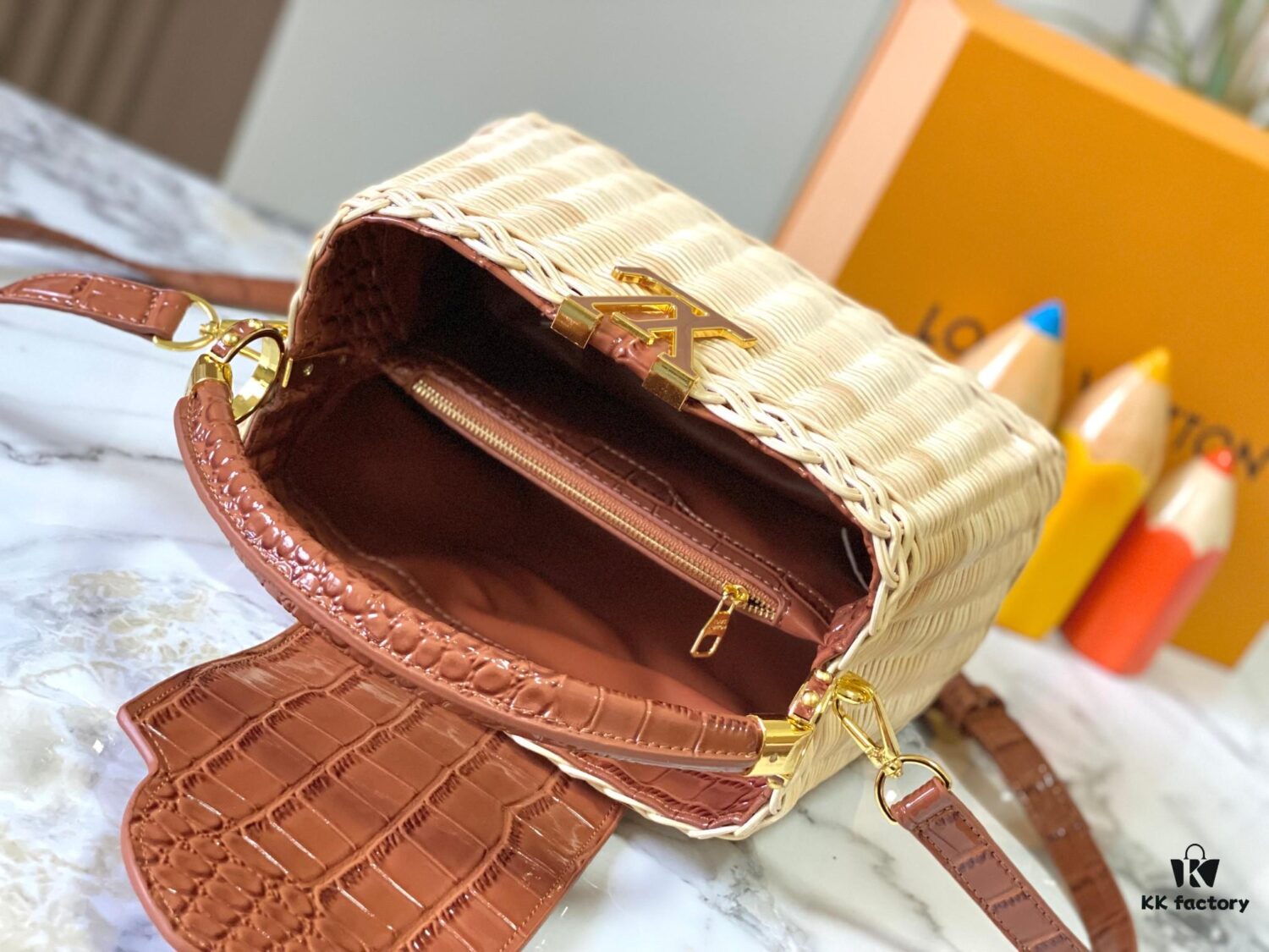 Upgraded M11619 Crocodile-Texture Capucines BB Bag