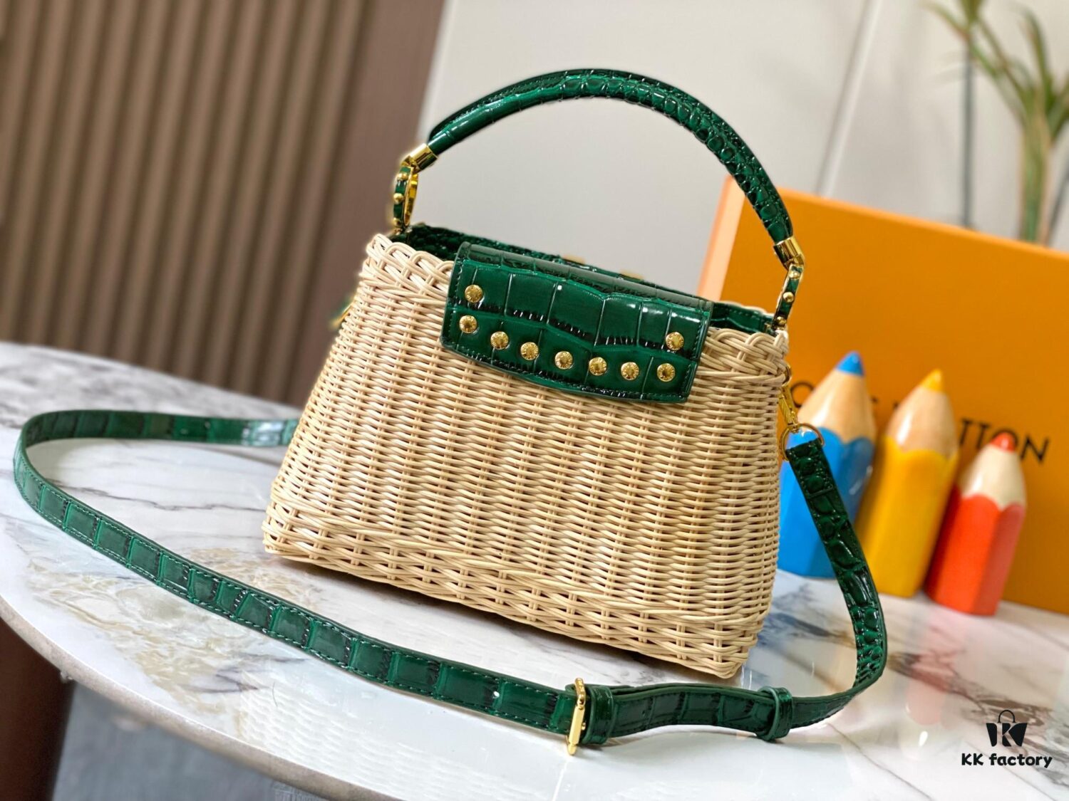Upgraded M11619 Crocodile-Texture Capucines BB Handbag