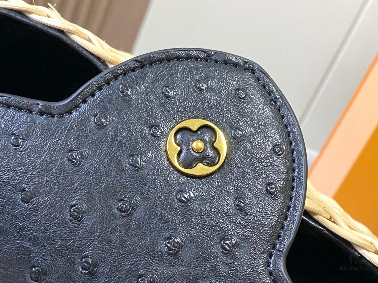 693073496e68136f4d9a5edc Upgraded M11618 Ostrich Texture Capucines BB Handbag