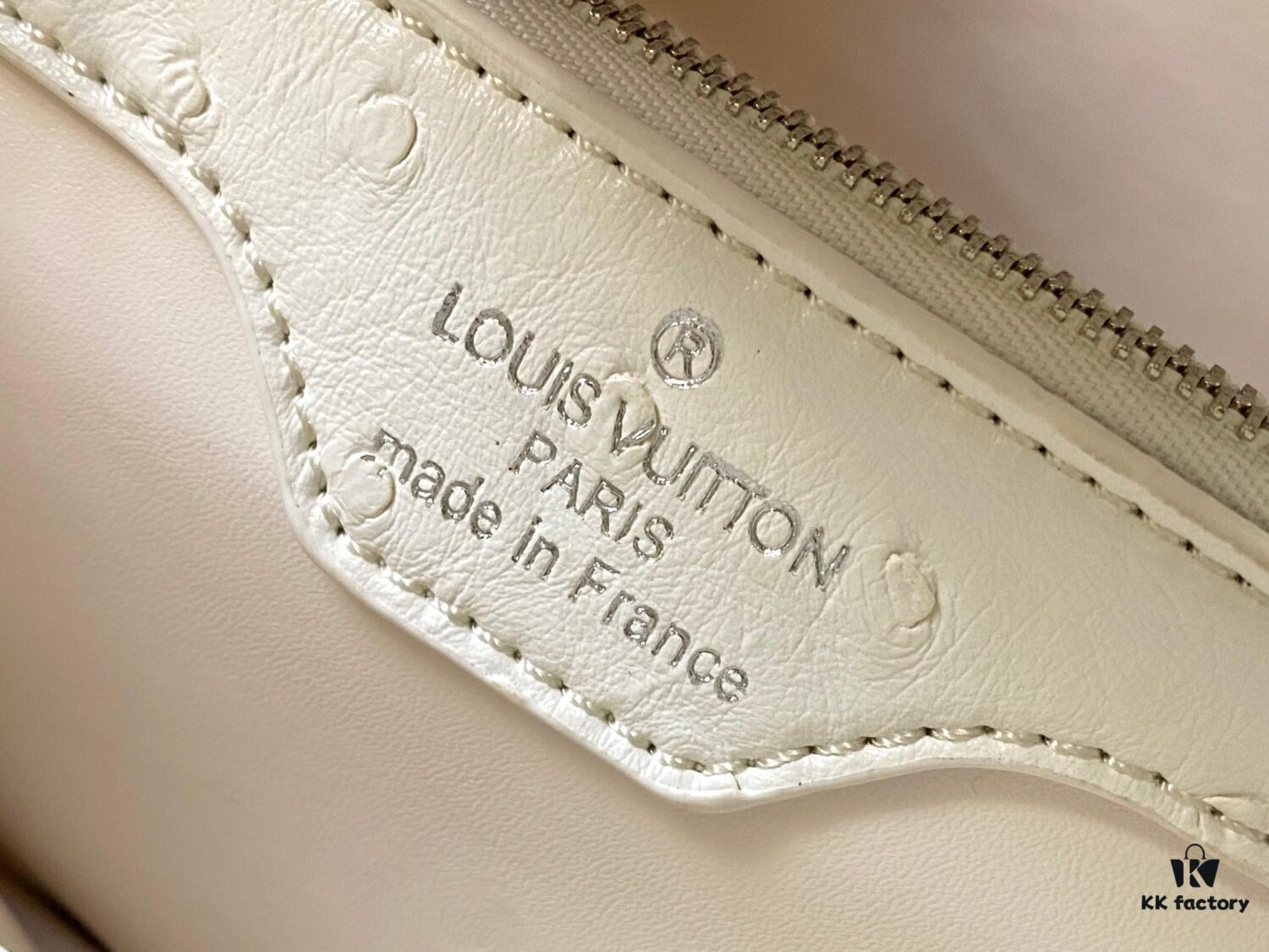 6930735c6e68136f4d9a5ef9 Upgraded M11618 Ostrich-Texture Capucines BB Handbag