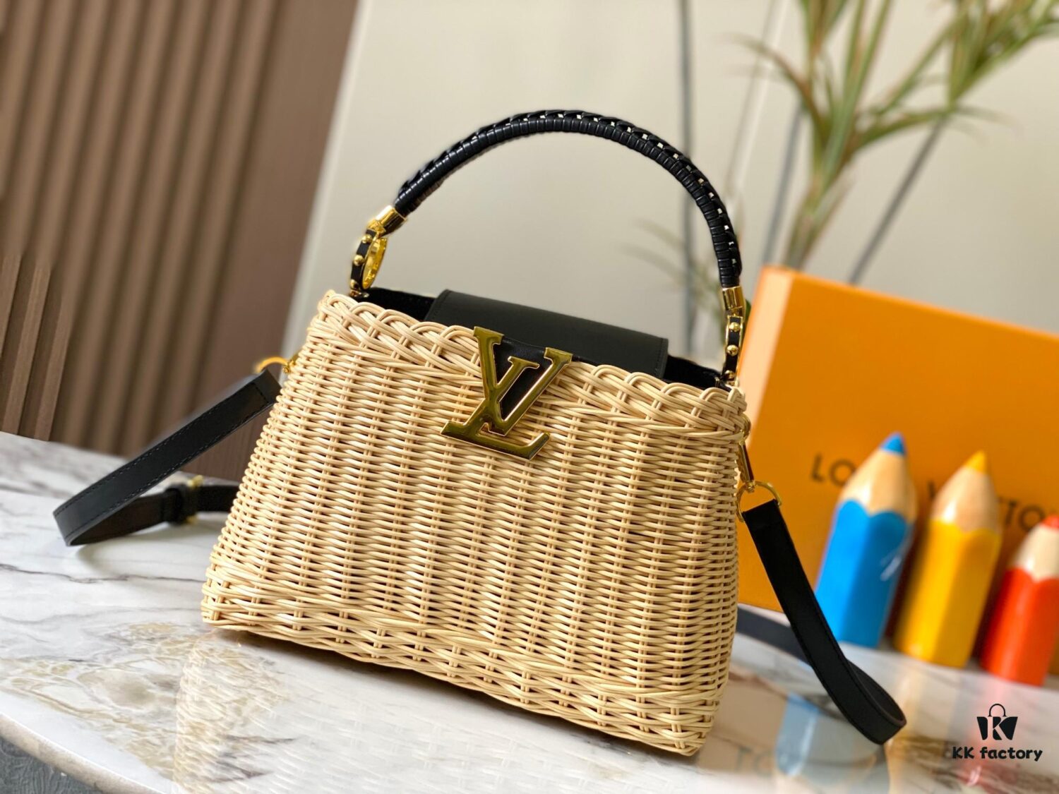 6930737b6e68136f4d9a5f28 Upgraded M11616 Capucines BB Handbag