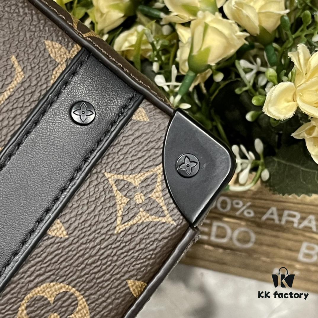 693074af6e68136f4d9a61b7 Upgraded Version 🔥 M45935 59163 Handle Soft Trunk Handbag crafted from Louis Vuitton's iconic Monogram Macassar canvas, featuring stud corners and leather reinforcement straps that evoke the brand's trunk-making heritage. Sleek silhouette with a detachable shoulder strap allows easy portability for small electronic devices and personal essentials. Wide opening facilitates convenient access to contents.