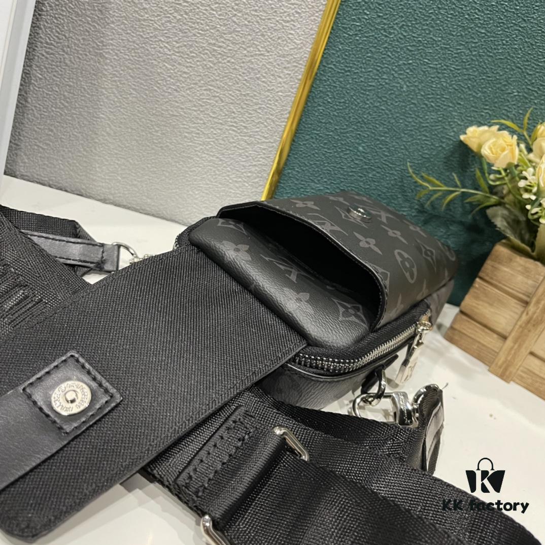693075076e68136f4d9a6262 Upgraded Version! Latest Release! M81321 M81323 M81005 Black Grey Floral, Black Embossed, Grey Embossed FLAP DOUBLE Phone Bag — A Capsule Collection by Japanese Designer and DJ Nigo in Collaboration with Virgil Abloh for Louis Vuitton. This Flap Double phone bag features a black-silver two-tone flap, messenger-style design, adjustable shoulder strap, ideal for carrying smartphones and small daily essentials.