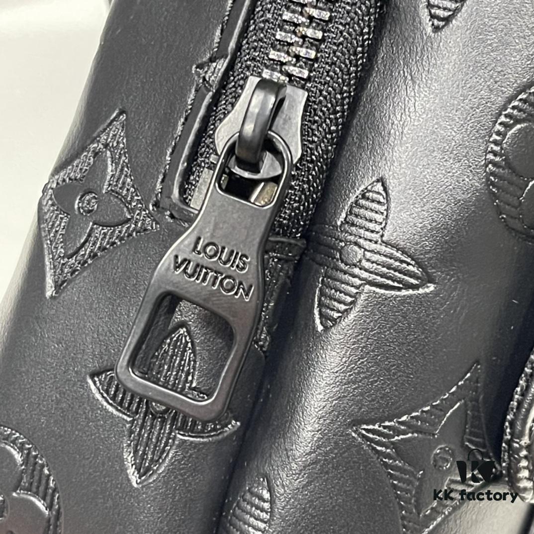 6930750b6e68136f4d9a6268 Upgraded Version! Latest Release! M81321 M81323 M81005 Black Gray Floral, Black Embossed, Gray Embossed FLAP DOUBLE Phone Bag — A Collaboration Between Japanese Designer and DJ Nigo and Virgil Abloh for the NIGO® x Louis Vuitton Capsule Collection. This Flap Double phone bag features a black-silver two-tone design with a flap-style messenger silhouette, ideal for carrying your phone and daily essentials.