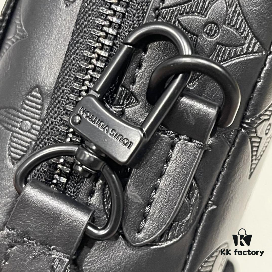 6930750b6e68136f4d9a6269 Upgraded Version! Latest Release! M81321 M81323 M81005 Black Gray Floral, Black Embossed, Gray Embossed FLAP DOUBLE Phone Bag — A Collaboration Between Japanese Designer and DJ Nigo and Virgil Abloh for the NIGO® x Louis Vuitton Capsule Collection. This Flap Double phone bag features a black-silver two-tone design with a flap-style messenger silhouette, ideal for carrying your phone and daily essentials.
