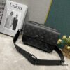 693075146e68136f4d9a6275 Upgraded M46795 M23742 Black Flower Embossed Latest Men's Steamer Messenger Bag