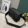 693075156e68136f4d9a627c Upgraded M46795 M23742 Black Flower Embossed Latest Men's Steamer Messenger Bag