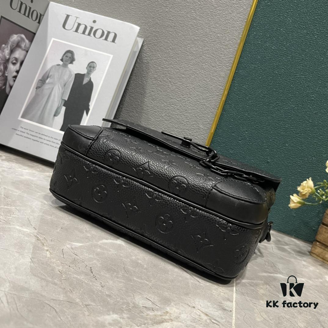 6930751a6e68136f4d9a6281 Upgraded M46795 M23742 Black Flower Embossed Monogram Latest Men's Messenger Bag Steamer Messenger Bag