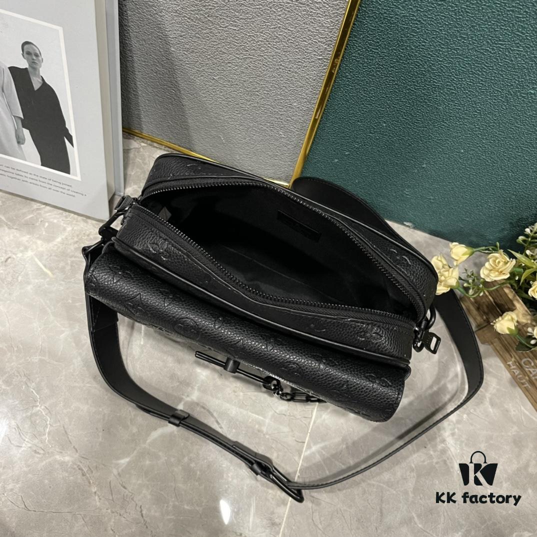 6930751c6e68136f4d9a6286 Upgraded M46795 M23742 Black Flower Embossed Monogram Latest Men's Messenger Bag Steamer Messenger Bag