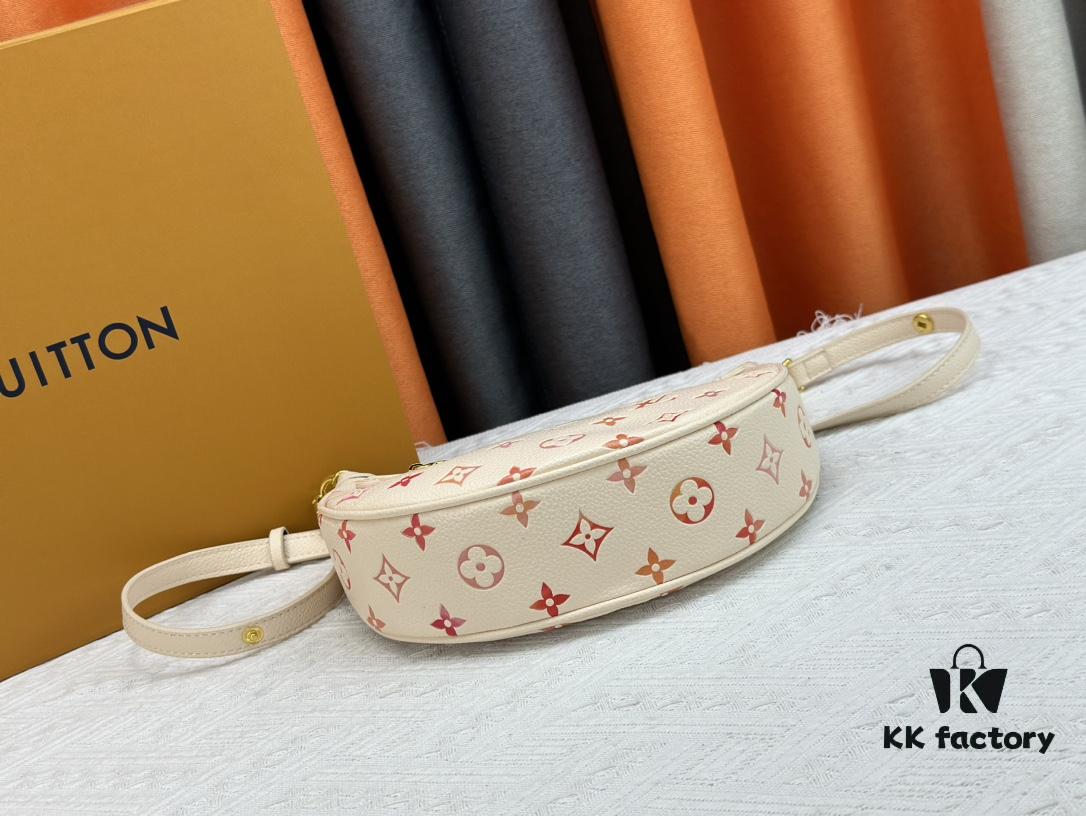 6930753b6e68136f4d9a62cb Upgraded Original ⭐️ New Embossed Silk-Screen Moon Bag 🔥 Model: M81166 M81098 🔥🔥 Latest Arrival Moon Bag 🌙! Nicolas Ghesquière Revisits the Croissant Bag from Louis Vuitton Archives, Introducing the Loop Crescent-Shaped Bag in the 2022 Spring Collection