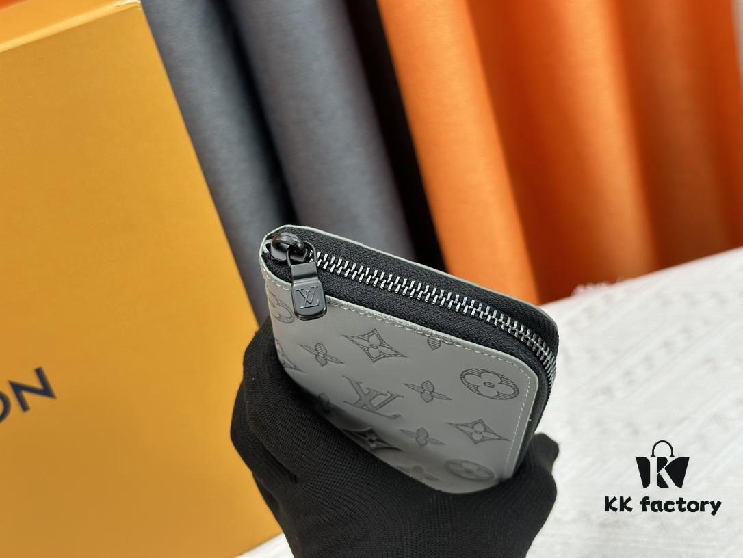 693075486e68136f4d9a62e8 Wallet New Arrival In Stock, M62902 M81384 Zippy Vertical Zip Wallet