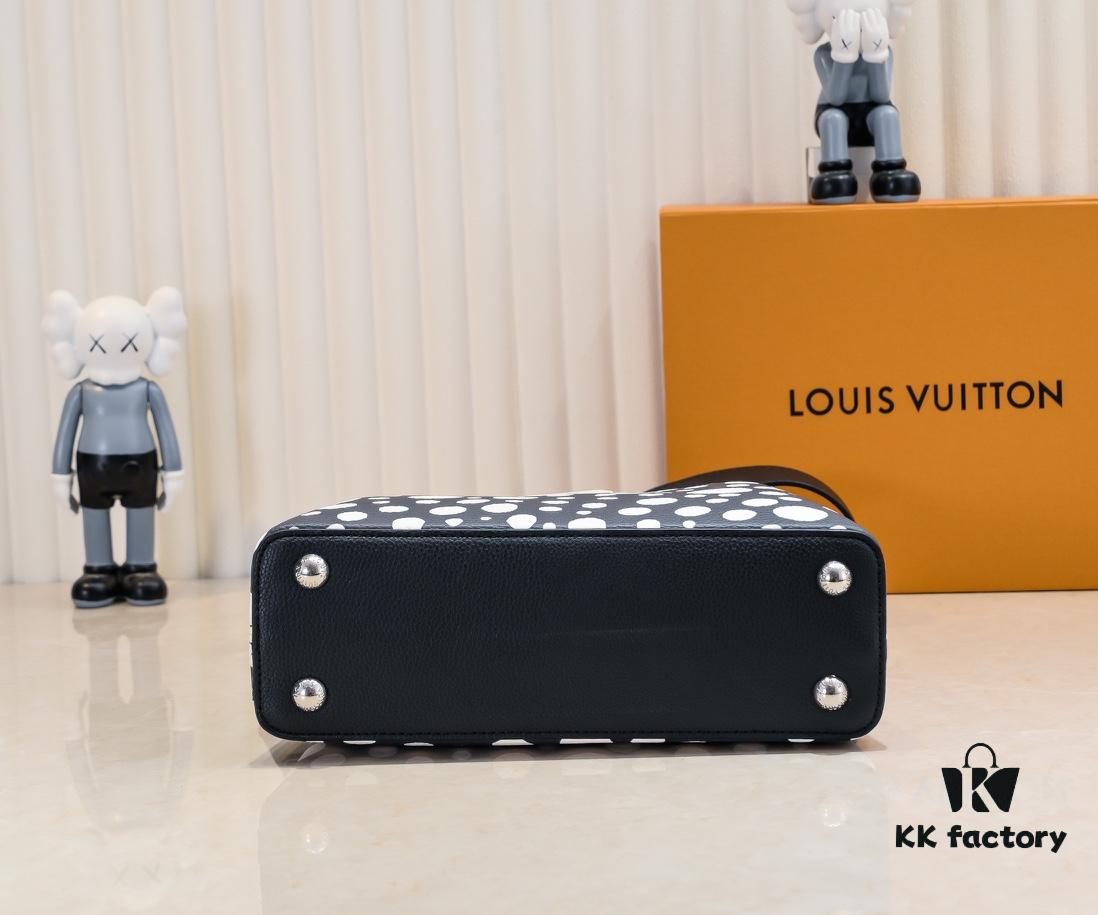 6930757e6e68136f4d9a635d Upgraded M21663 LV x YK Capucines Small Handbag
