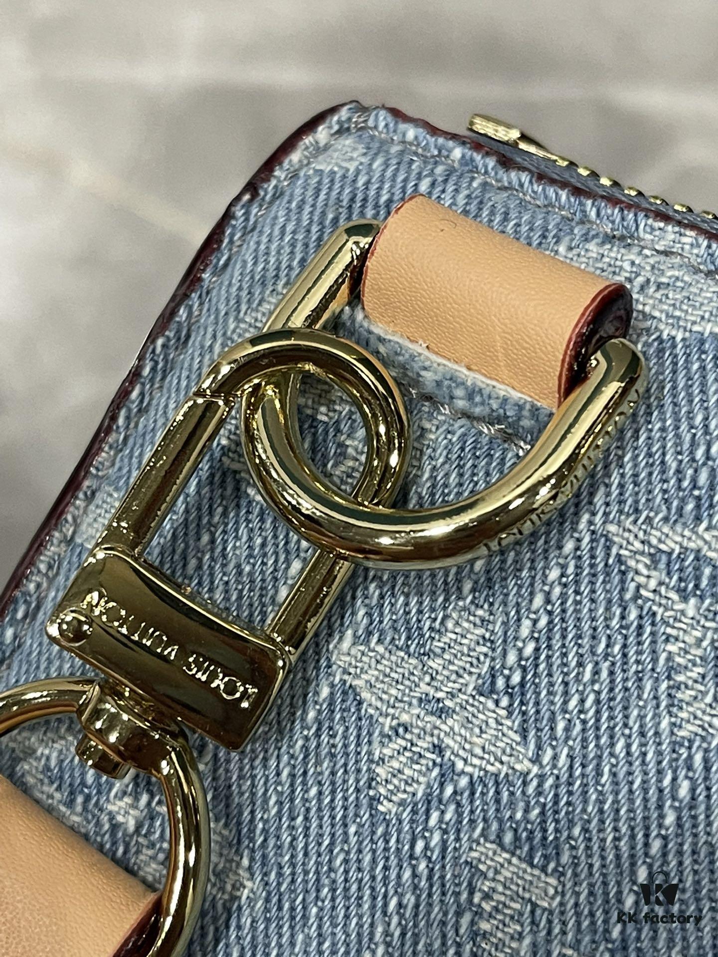 693075b36e68136f4d9a63bf Upgraded 210 M46098 M59960 Light Blue Denim Sac Plat Cross Bag