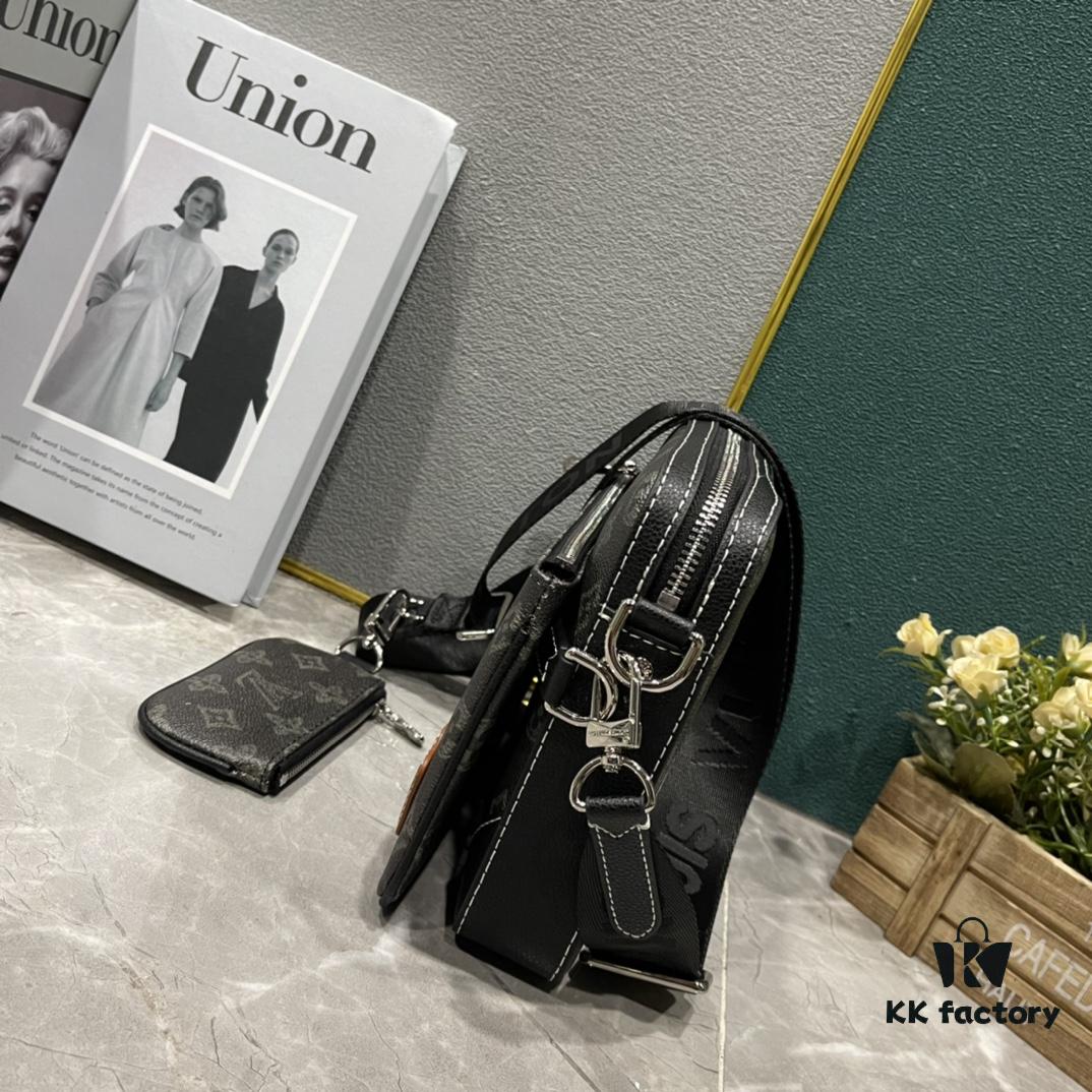 693075ca6e68136f4d9a63f4 Upgraded M46340 69443 45320 2022 Official New Arrival 3D Printed Trio Messenger Bag Embodying the Trendy Charm of Damier Spray