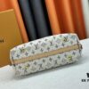 693075f06e68136f4d9a6441 Upgraded Original White Color Flower M24707 M46203 M46197 Louis Vuitton Introduces the New CarryAll Medium Handbag